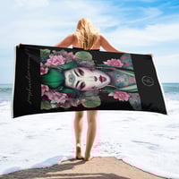 Image 2 of Towel Pink and Green Geisha