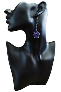 Image 2 of Lavender Rain Chainmaille Star Earrings