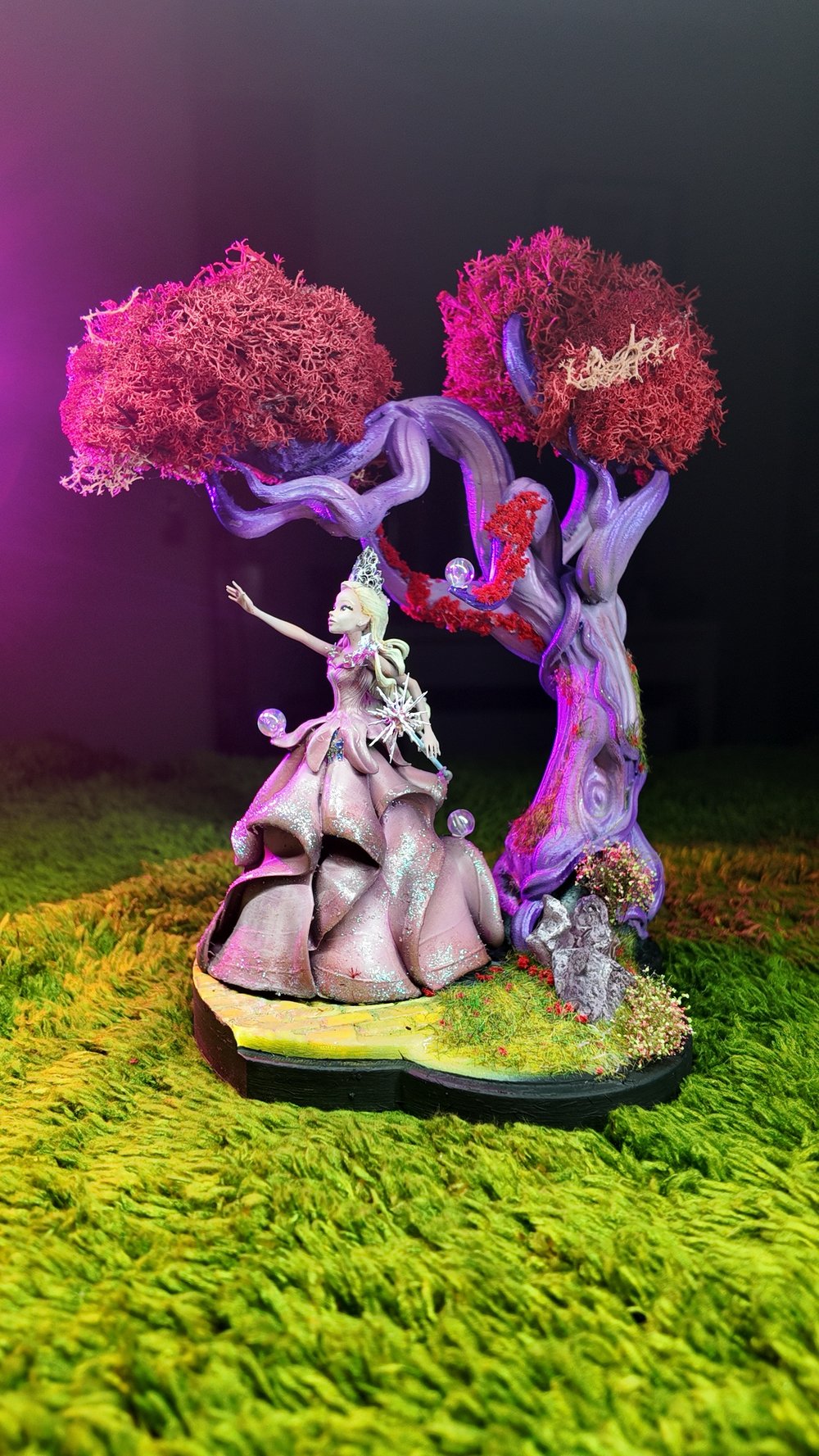 Image of Wicked Diorama Elphaba & Glinda