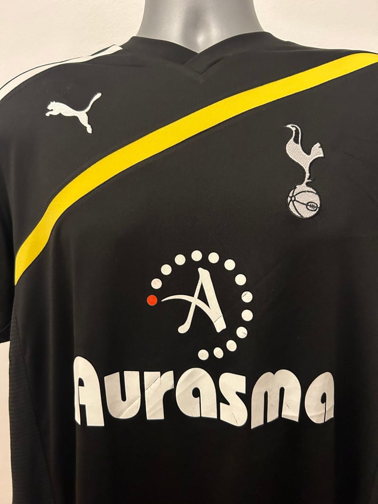 Image of Tottenham Hotspur “MODRIĆ 14” 2011/12 Third Shirt + PL patches (M)