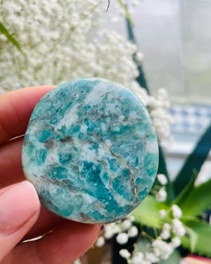 Image of Palm mediation stones