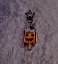 Pumpkin Drip I-Scream Charm