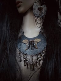 Image 4 of Primal set vi 