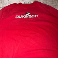 Image 4 of (S) y2k red quiksilver t-shirt