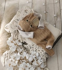 Image 2 of Newborn boys romper Federico | camel and beige