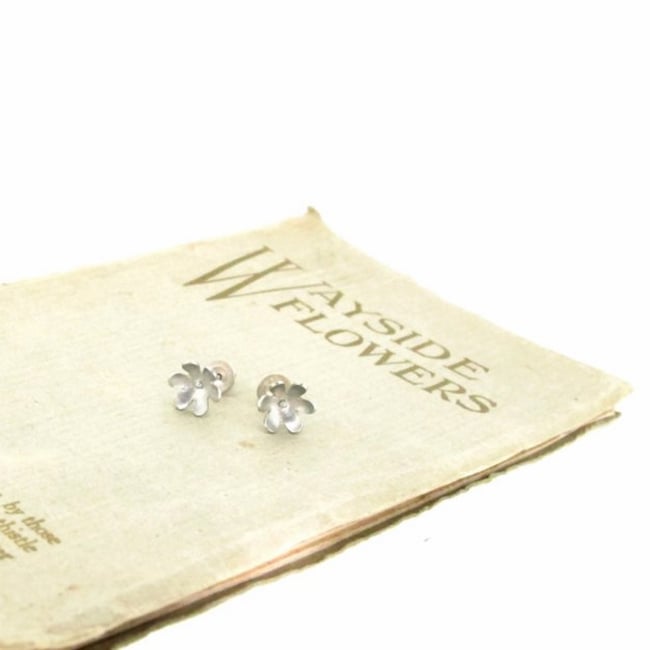 Springtime Daisy earrings