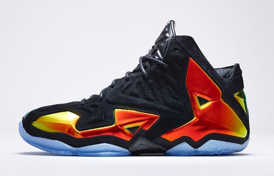 Image of Lebron 11 EXT 'King's Crown'