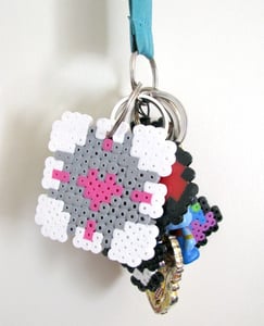 Image of 8-Bit Portal Companion Cube Keychain