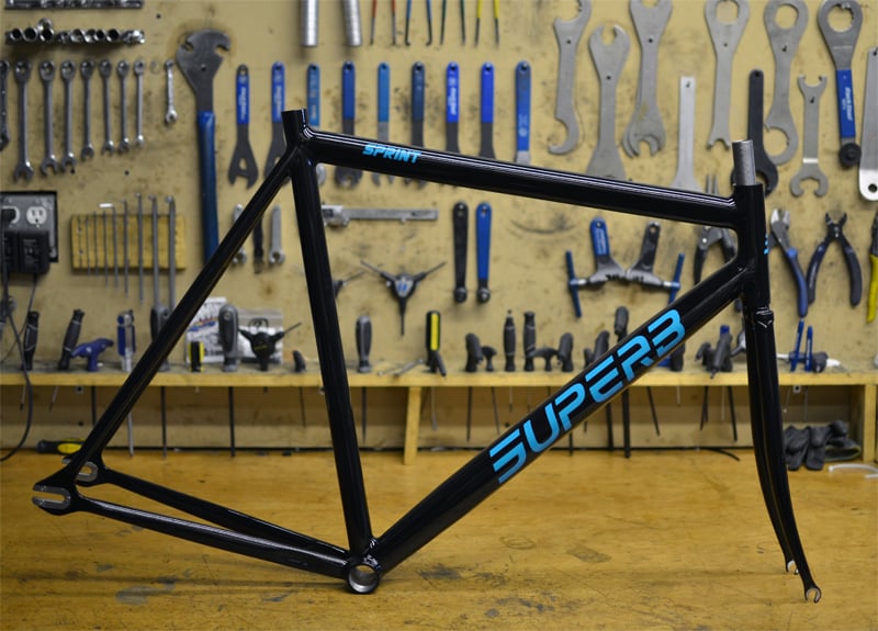 Frames / Superb Bicycle