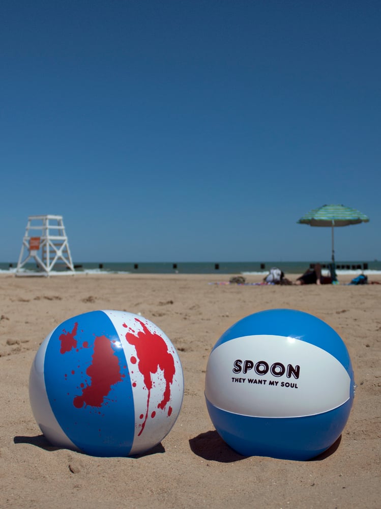 Image of Spoon. Bloody Beach Ball.