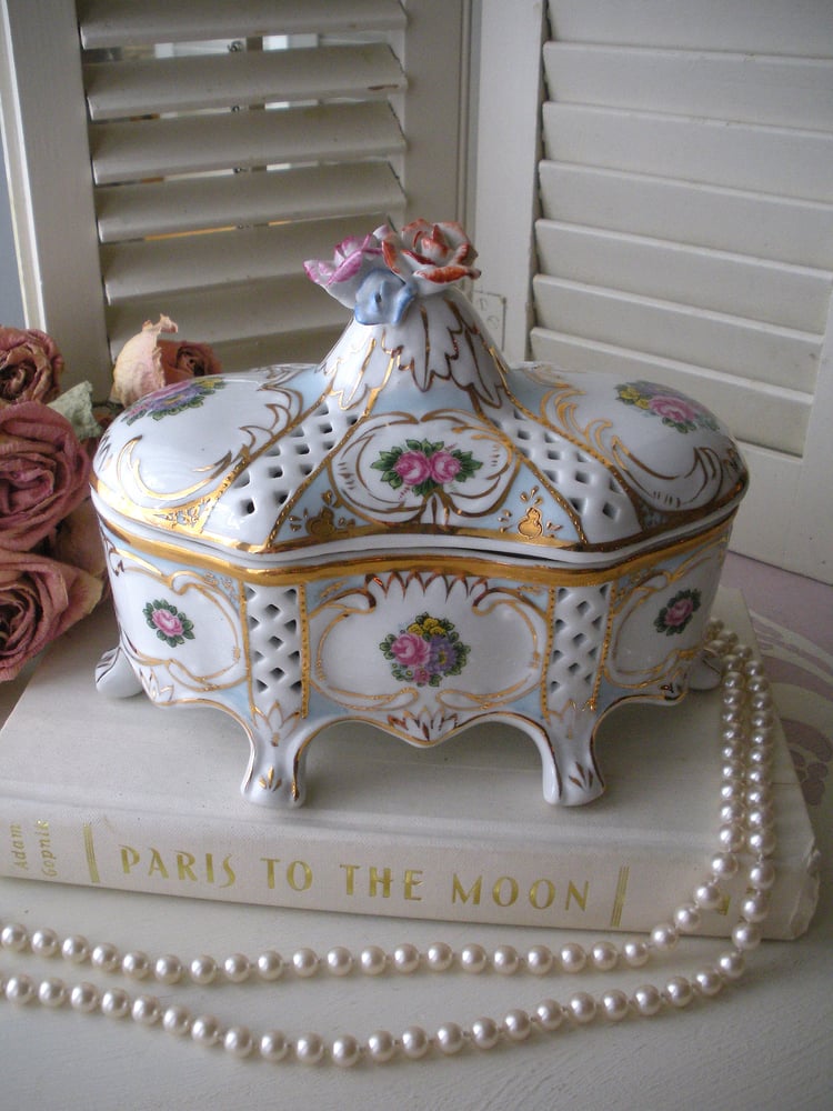 Image of Limoges Porcelain Box