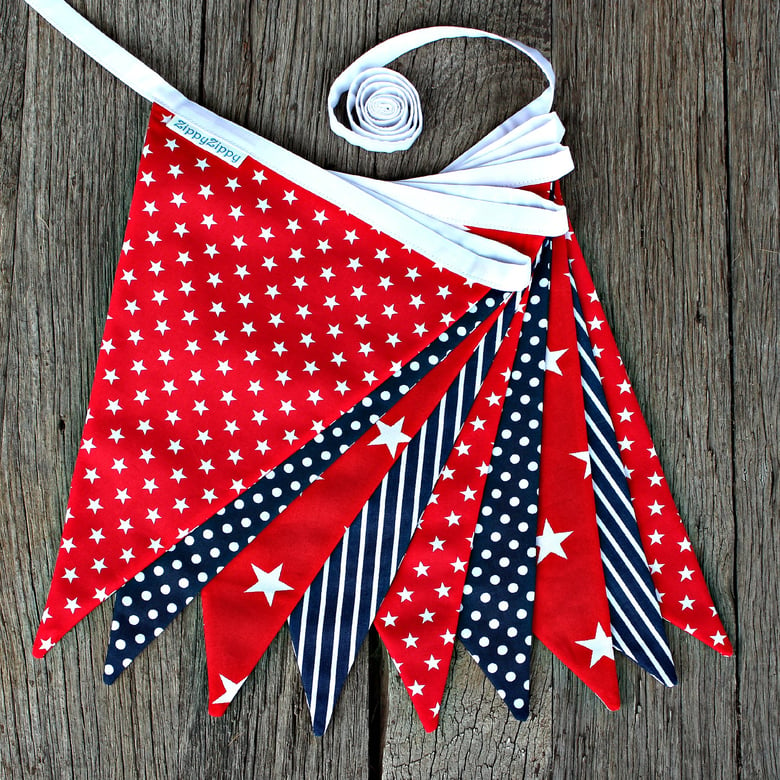Image of Navy & Red Bunting