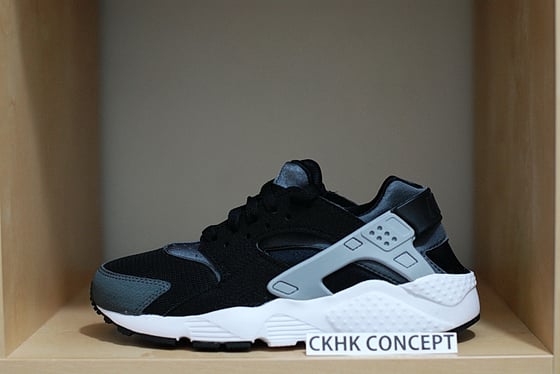 Image of Nike Huarache - Black Wolf Grey