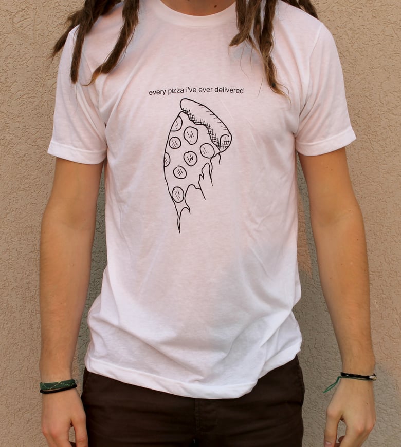 Image of pizza shirt