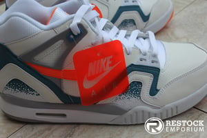 Image of NIKE Air Tech Challenge II QS - Clay Blue
