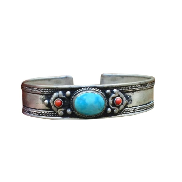 Image of Rajasthani Princess Vintage Silver Cuff With Turquoise 