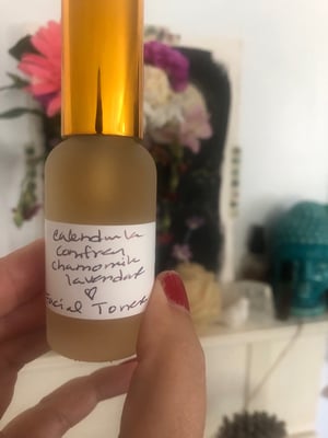 Image of Calendula & Comfrey Facial Toner Spray