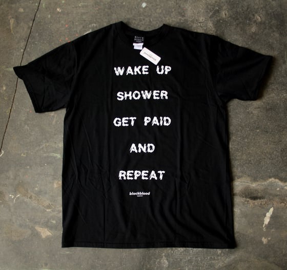 Image of THE MOTTO T-SHIRT BLACK