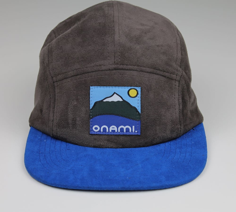 Image of NEVIS 5 PANEL CAP - NAVY/GREY