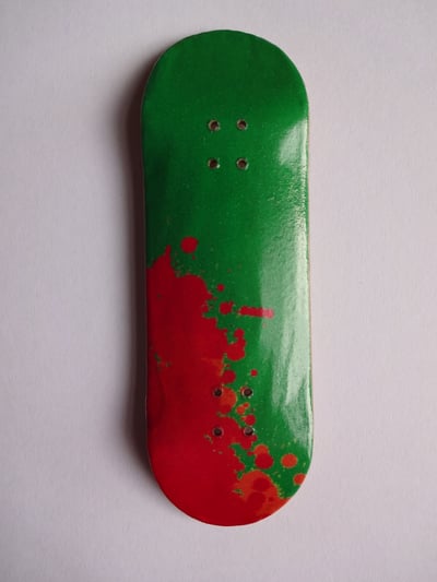 Image of Graphic Deck Green/Red