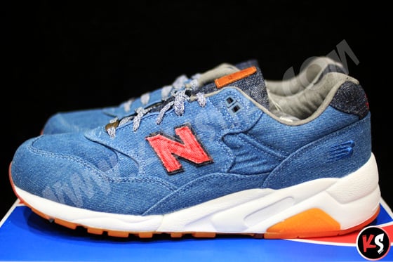 Image of Capsule Toronto x New Balance MT580 "Canadian Tux" (Special Pack)
