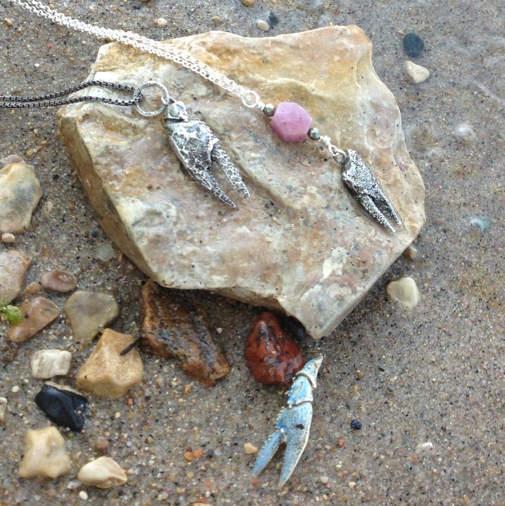 Image of Sterling Silver Cast Crayfish Claw