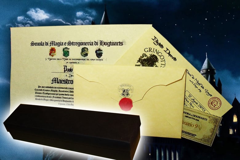 Image of Set Completo Harry Potter - Lettera ammissione personalizzabile-bacchetta magica