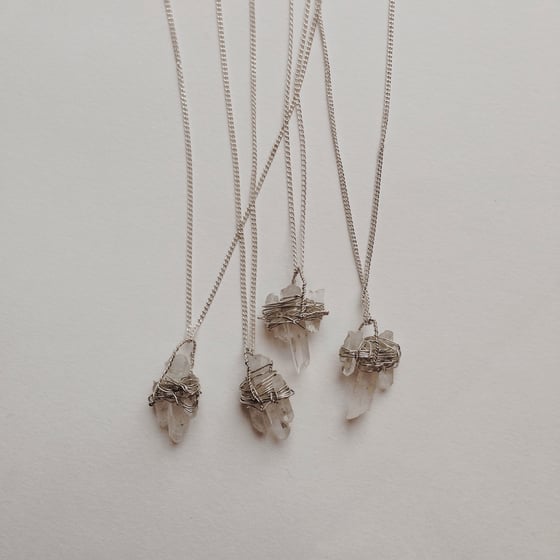 Image of CRYSTAL chain