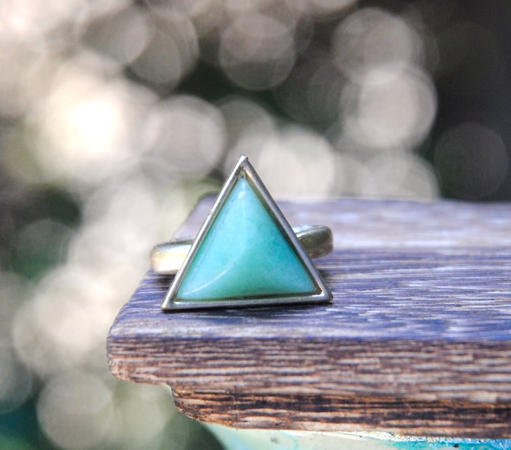 Image of Emerald Triangle Gold Ring