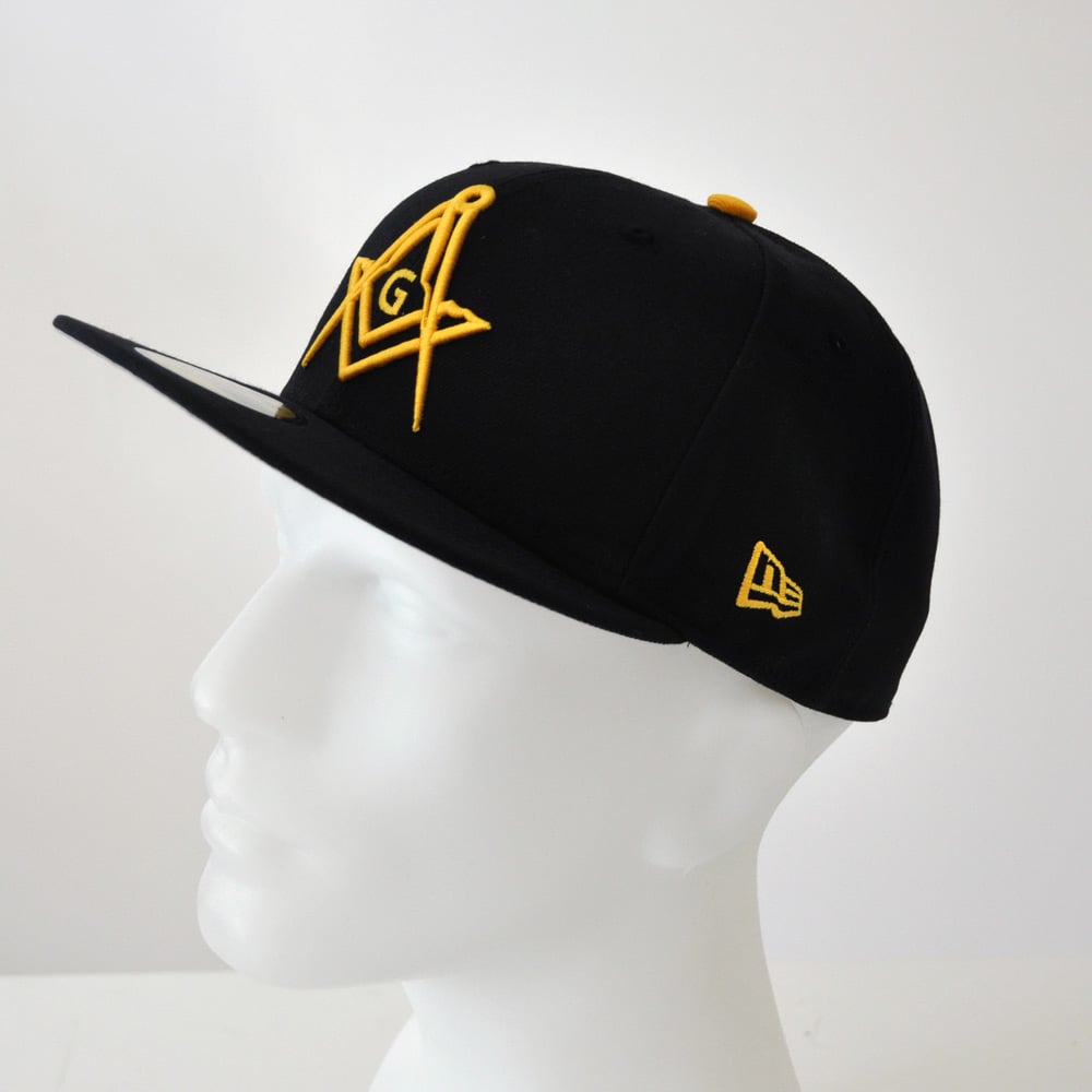 Image of New Era 5950 Fitted Cap - Navy/ Gold