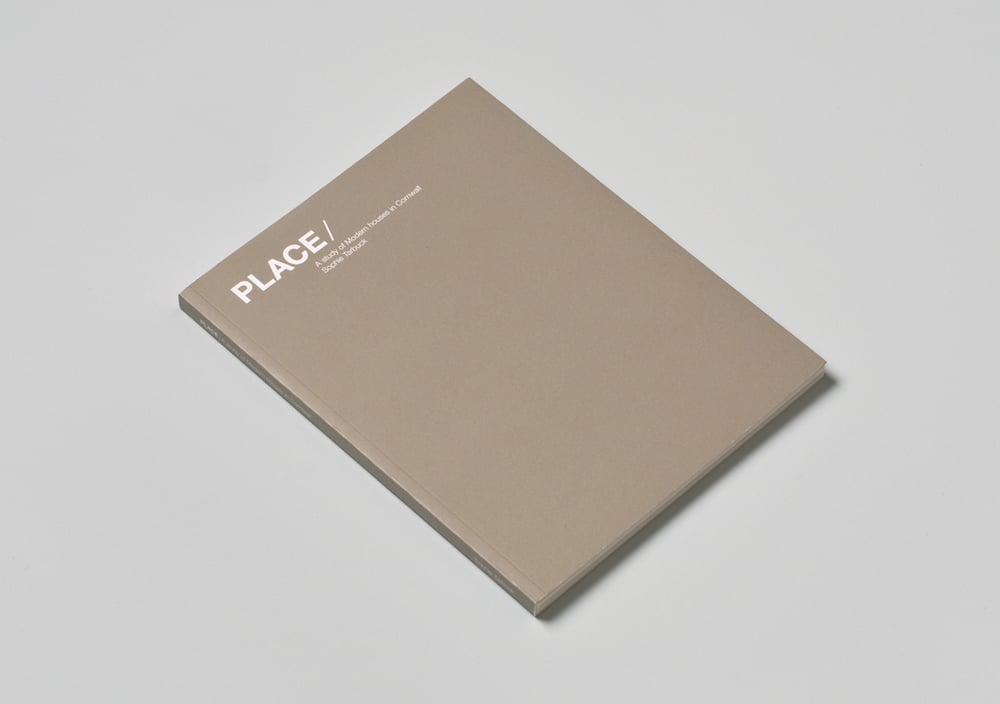 Image of Place / A study of Modern houses in Cornwall