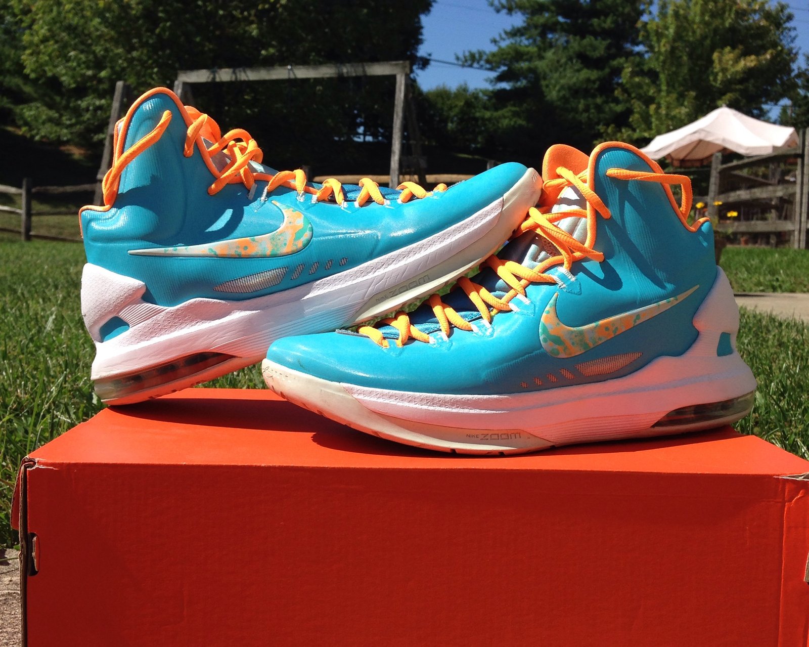 TZ Kicks KD V Easter Size 10