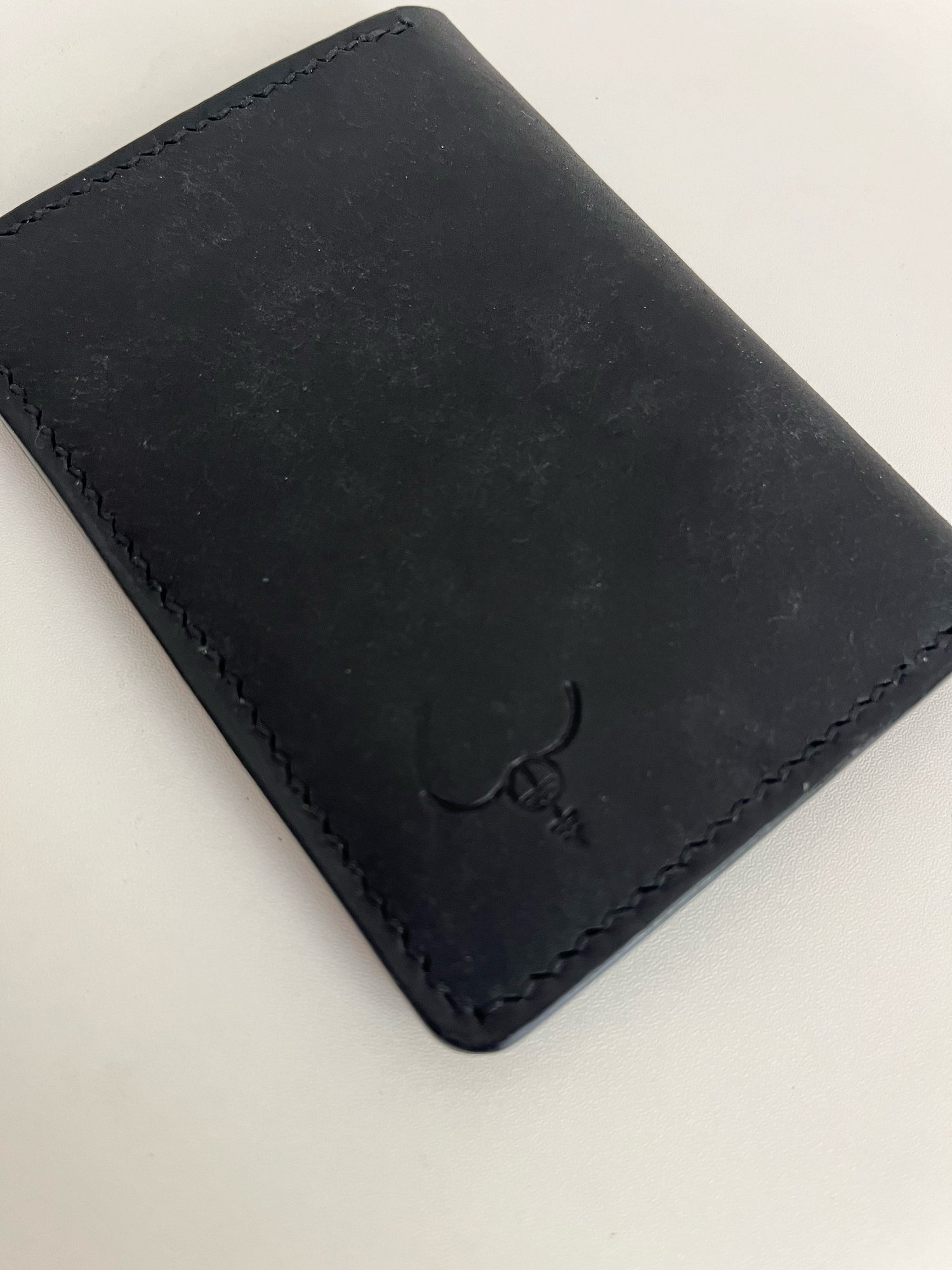 Image of Black Pueblo Vertical Cardholder 