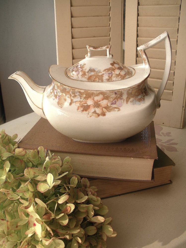 Image of Limoges Tea Pot