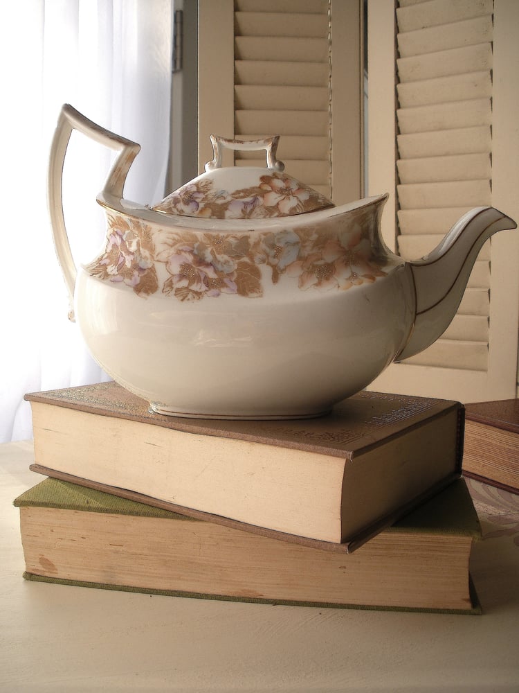 Image of Limoges Tea Pot