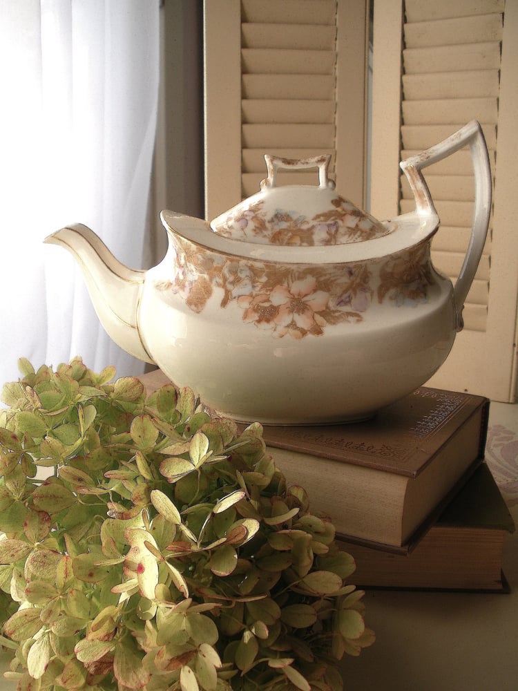 Image of Limoges Tea Pot