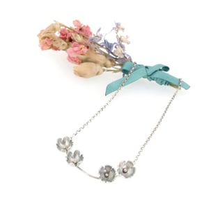 Image of Springtime Daisy chain pendant