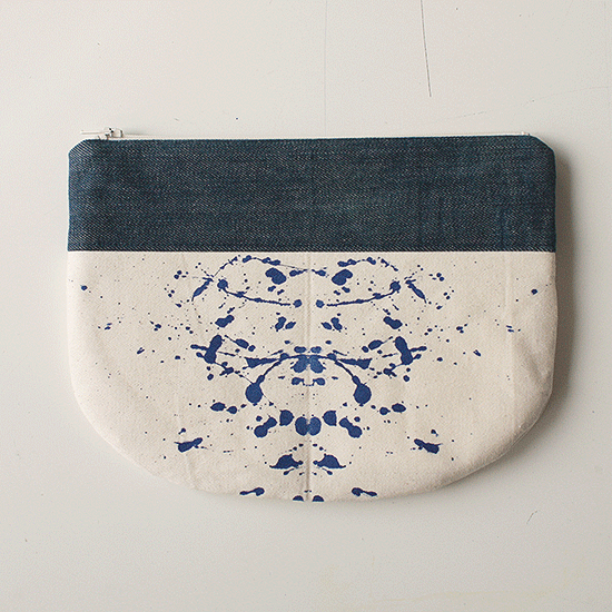 Image of Wing of a Butterfly | Clutch Medium