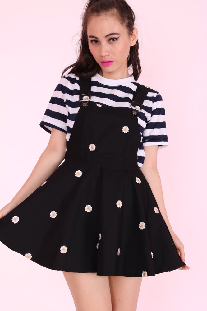 Image of Ready to post - Black Daisy Pinafore