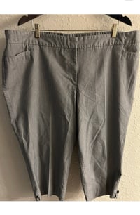 Image 4 of New Sz 22 Roz & Ali 2 Pocket Capri #806*13 (NWOT)