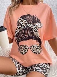 Women's Leopard Print Round Neck T-Shirt And Shorts Set