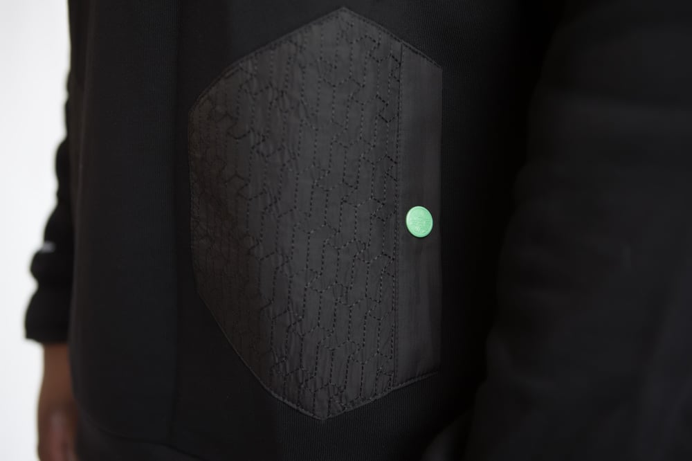 Image of MONO BLACKOUT HOODED CREWNECK