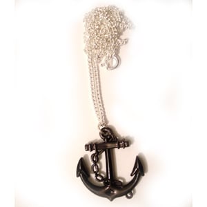Image of BLACK ANCHOR NECKLACE