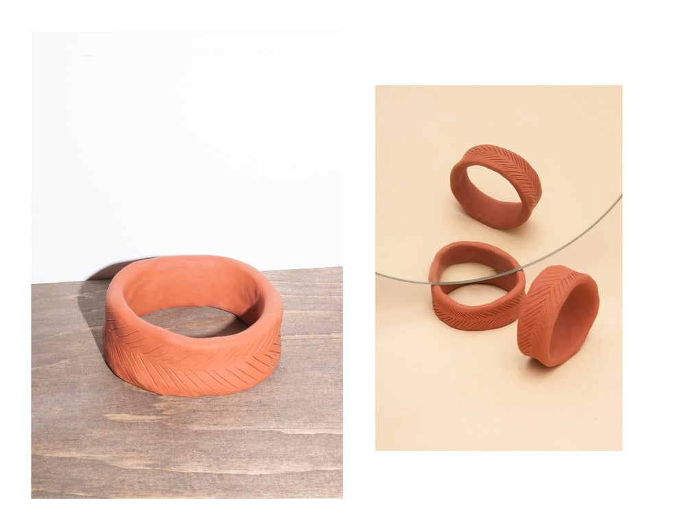 Image of OVERSIZED SCULPTED BANGLE// TERRACOTTA