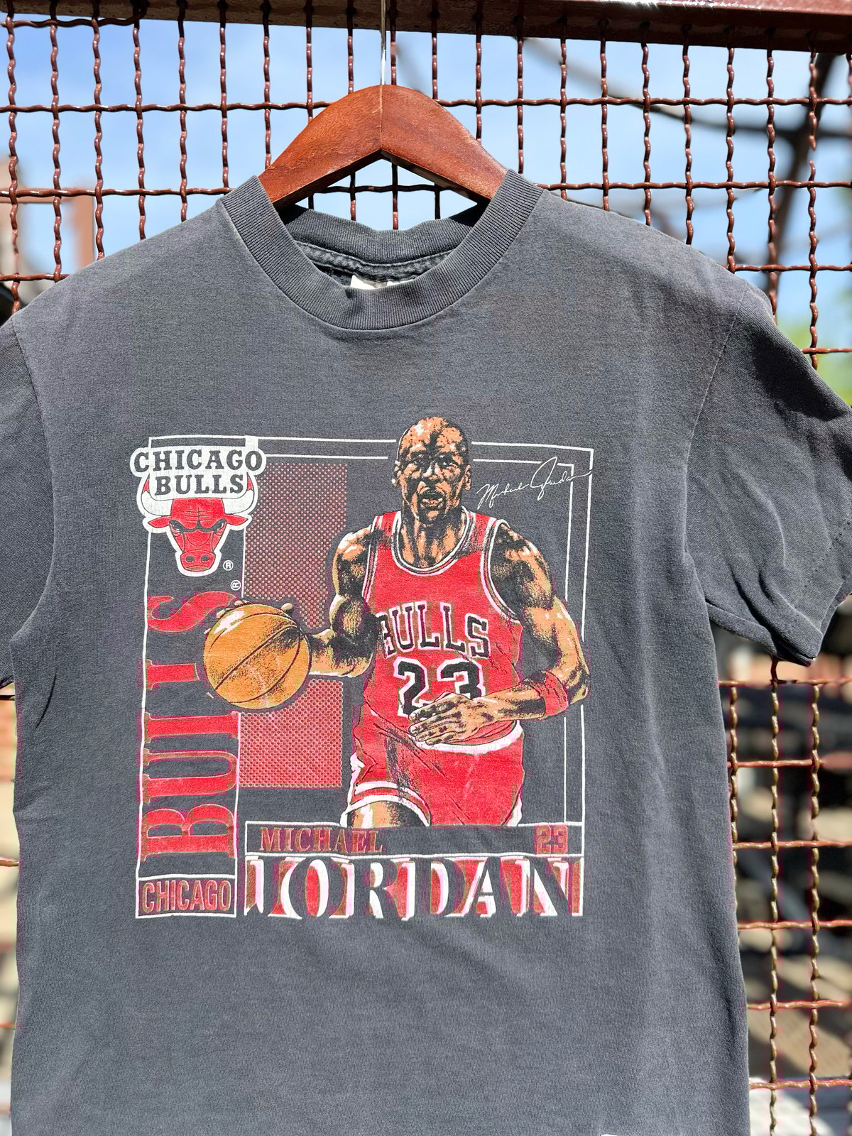 Standout Vintage — 1991 Vintage Nutmeg CHICAGO BULLS MICHAEL