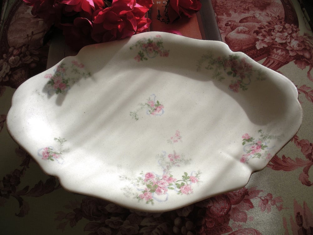 Image of Scalloped Limoges