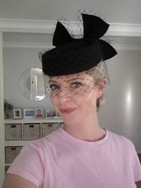 Image 5 of 'Winnie' in Black 