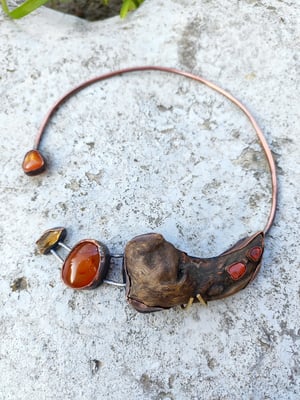 Necklace with pine root and carnelian