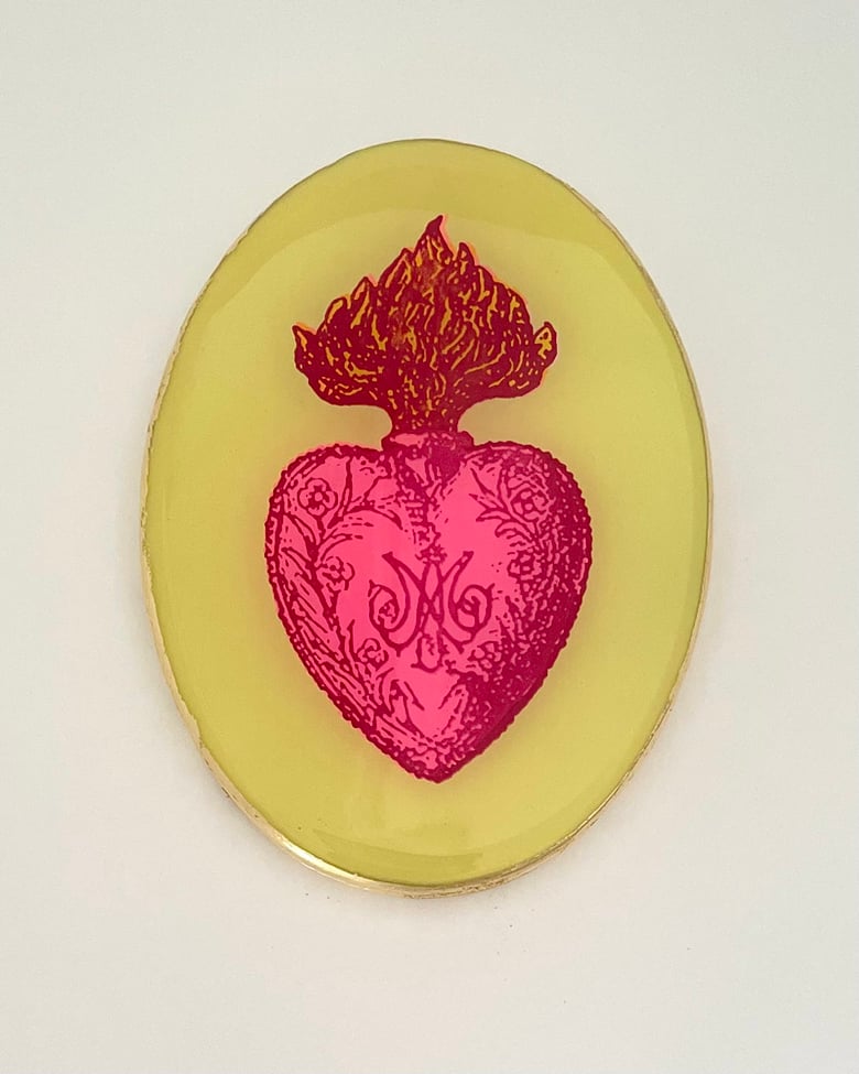 Image of Heart Oval Pastel Yellow/Pink