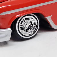 Image 5 of 1:64 scale 5 spoke KO (2 sets)